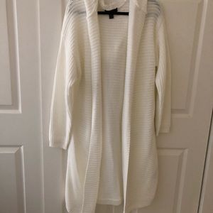 Knee length sweater 💐💐